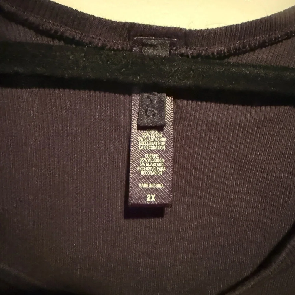 SKIMS Bundle 2 crop tanks - Picture 3 of 5